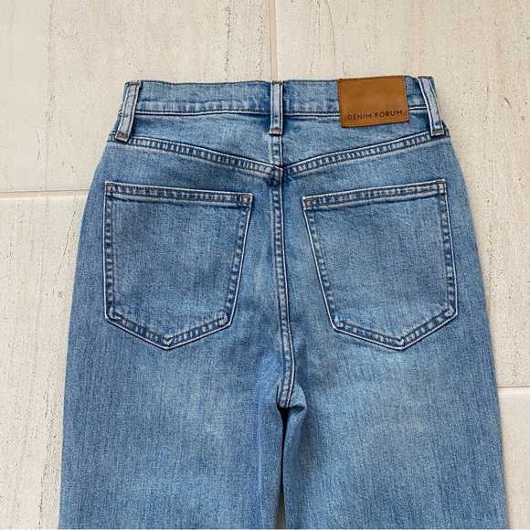 Aritzia Denim Forum The Twiggy High Rise Flare Size 24 - Picture 9 of 13